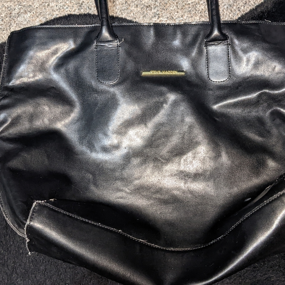 Steve Madden Purse.